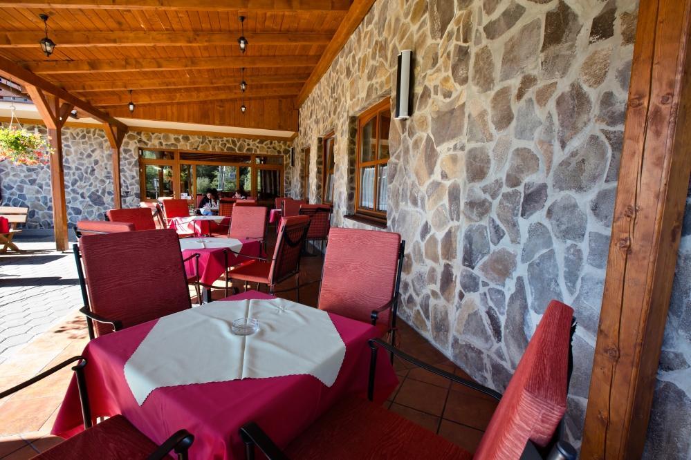 Hotel Gobor Vitanová Dış mekan fotoğraf