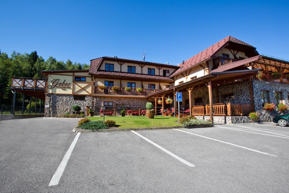 Hotel Gobor Vitanová Dış mekan fotoğraf